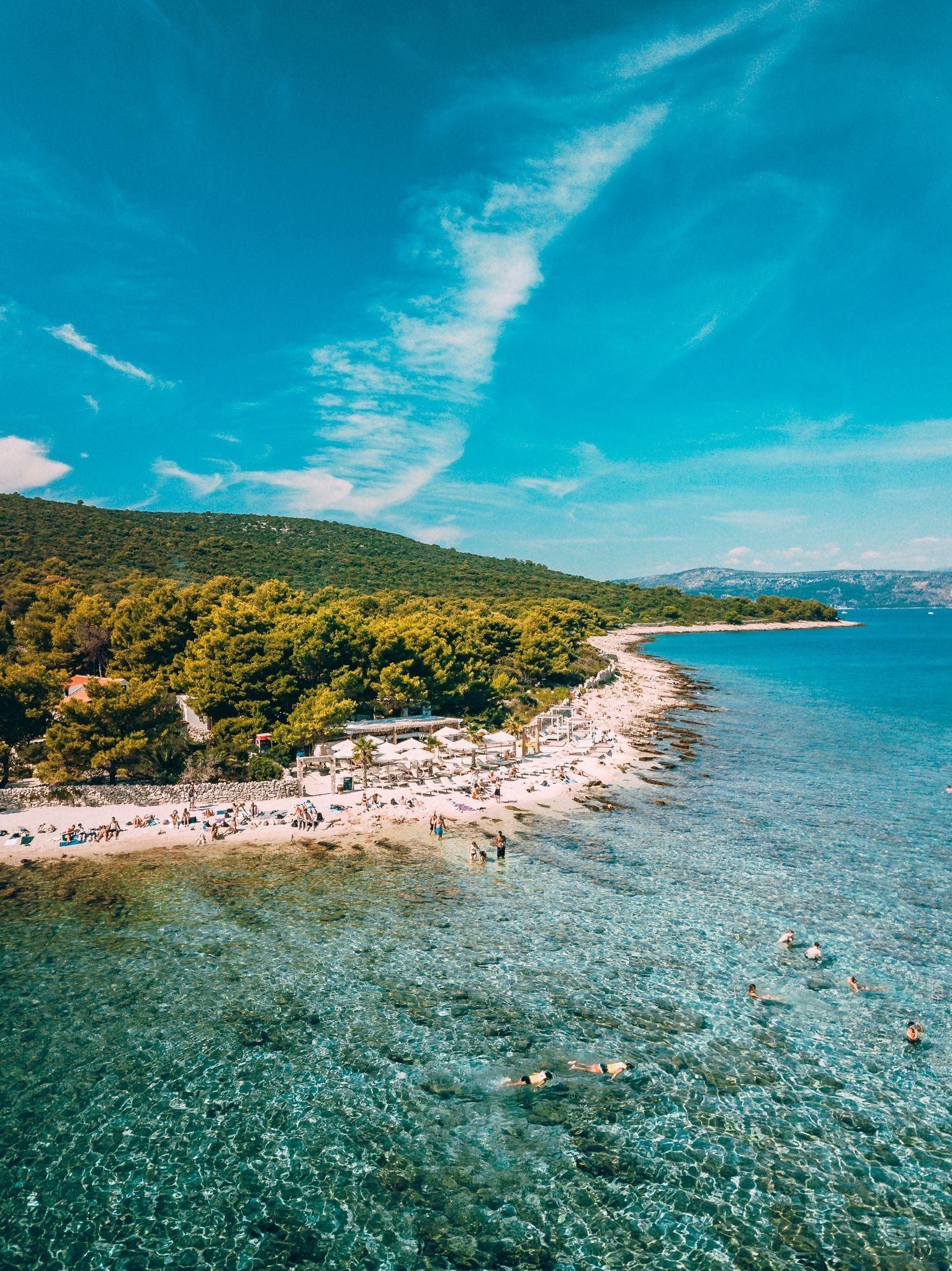 Von Trogir: Blaue Lagune & Šolta-Kreuzfahrt mit Mittagessen & Getränken