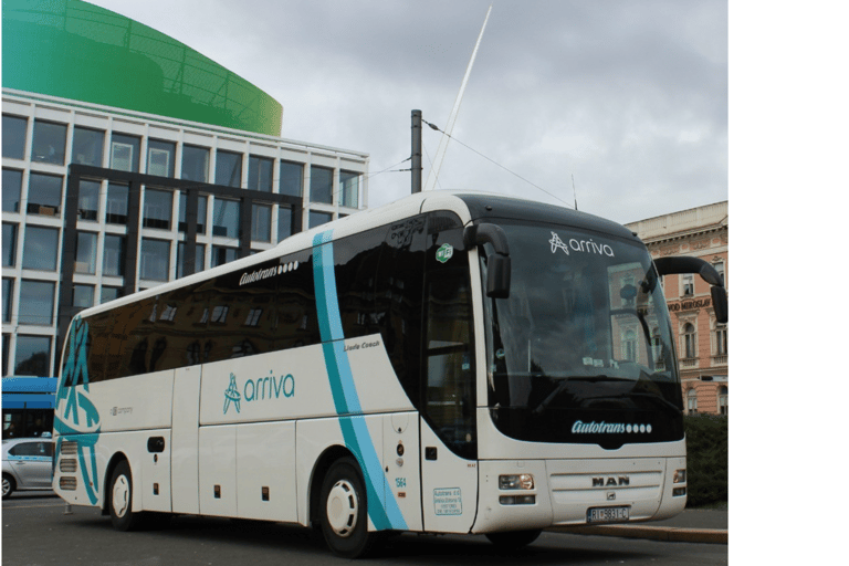 Direkt busstransport från Split till Trogir och vice versaEnkel från Split till Trogir