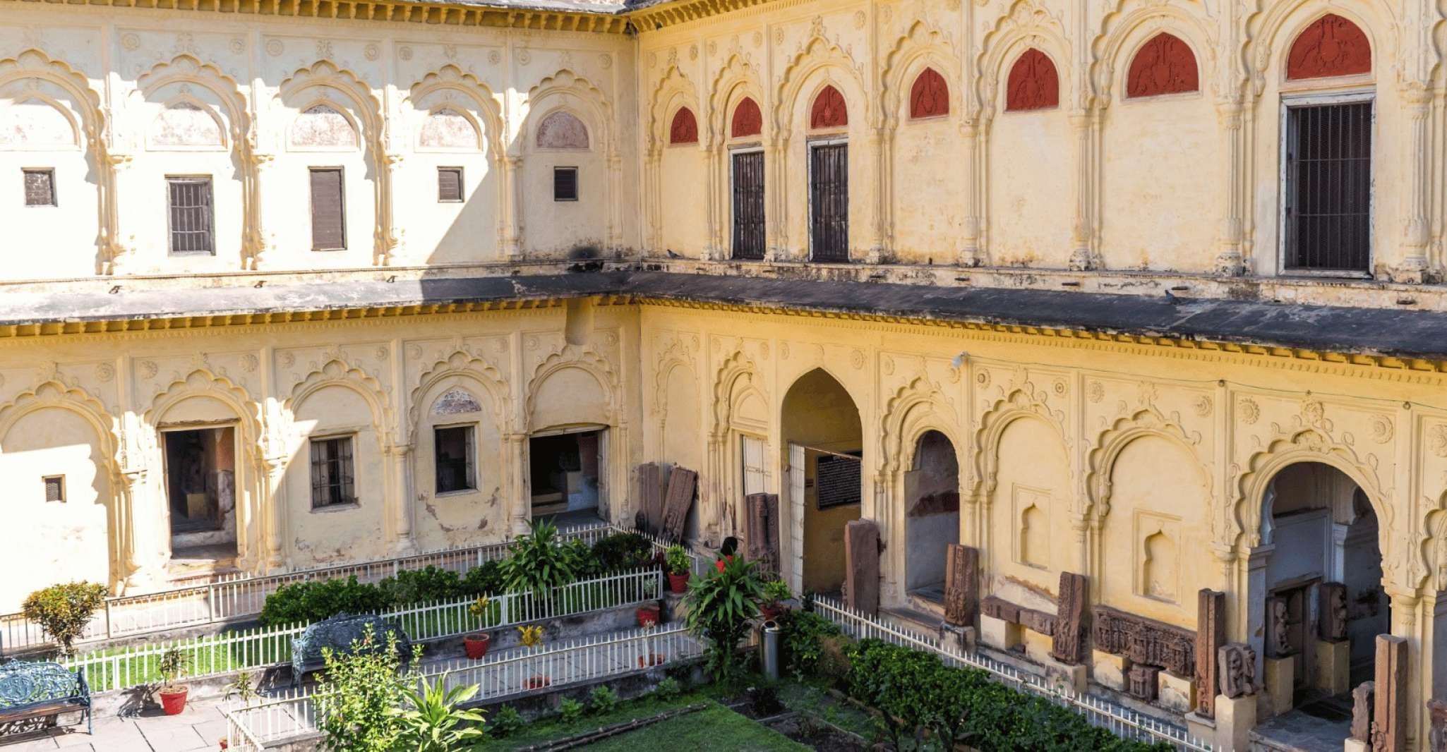 Heritage & Cultural Walk of Jhansi (Guided Walking Tour) - Housity