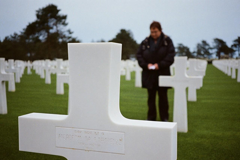 From Paris: Day Trip to Normandy D-Day Beaches with Lunch