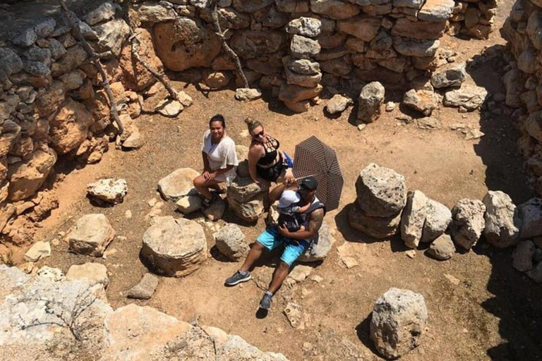 Mallorca: Hidden Beaches, Snorkeling & Natural Pools Tour