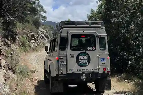 Paphos - Troodos mountains: To the highest peaks.