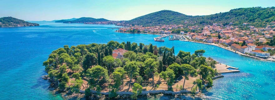 Zadar : excursion en hors-bord vers 3 îles avec boissons et plongée