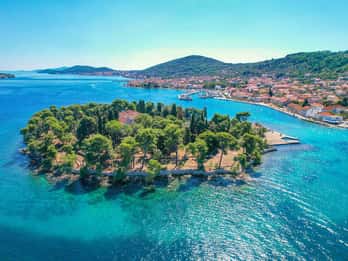 Zadar: 3-Inseln-Tour mit Schnellboot, Getränken und Tauchen
