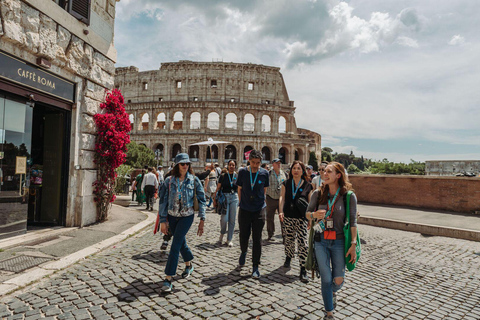 Rome: Colosseum, Vatican Museums & Historic Center in a Day Private Tour - Colosseum, Vatican Museums & Historic Center