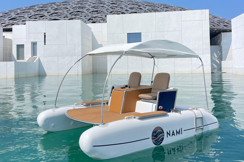 Abu Zabi: luksusowy rejs elektrycznym katamaranem do Luwru2-Seater Catamaran - 15 Minutes