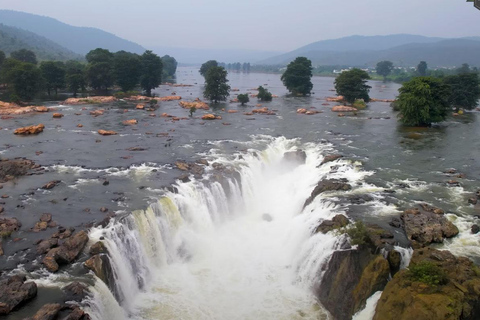 Hogenakkal Falls Day Trip from Bangalore with Coracle Ride
