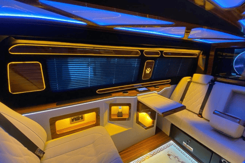 إسطنبول: خدمة نقل خاصة لكبار الشخصيات من/إلى مطار إسطنبولمن مطار اسطنبول إلى الجانب الأوروبي