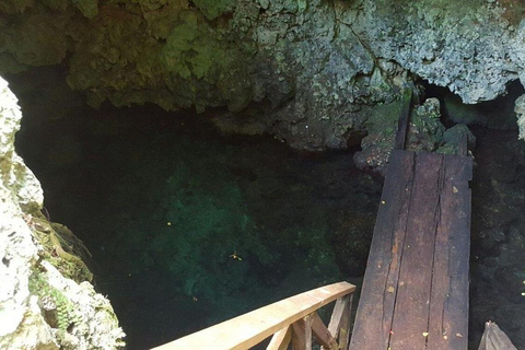 Diepe grotten in Cabarete met rondleiding en zwemmen