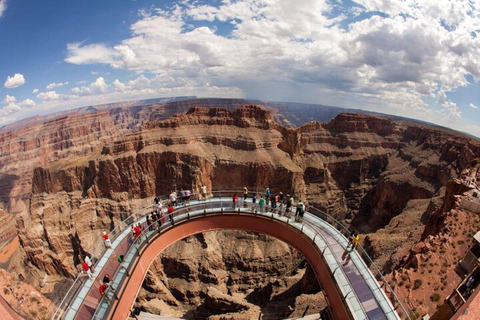 Grand Canyon West med lunch, stopp vid Hoover Dam och uppgradering av SkywalkResa till västra kanten