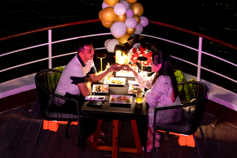 Da Nang: Poseidon Dinner Cruise with Live Entertainment Romantic Riverlights Dinner for Two – Lobster & Beef