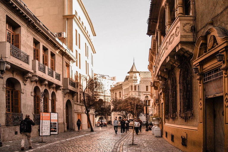 An Architect's Tour of Downtown Santiago