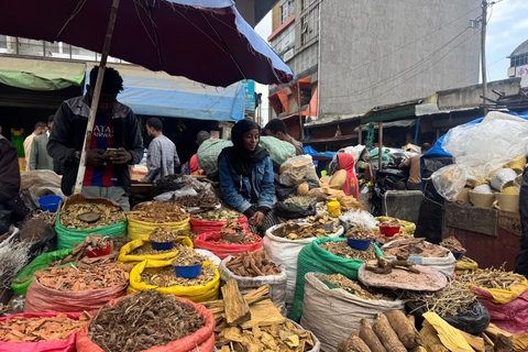 Addis Ababa: Flavors & Views Adventure