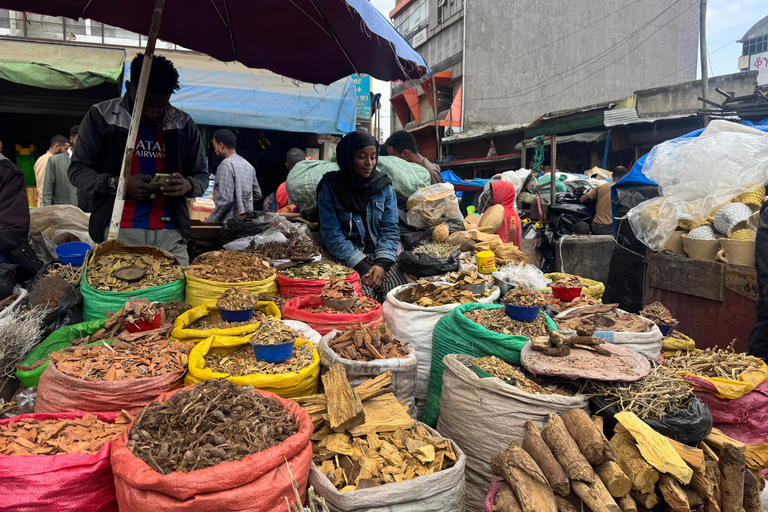 Addis Ababa: Flavors & Views Adventure