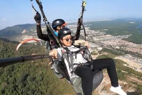 Quito: Tandem Paragliding Flight