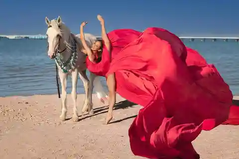 Hurghada: Passeios a cavalo no deserto e no mar com + fotos 360