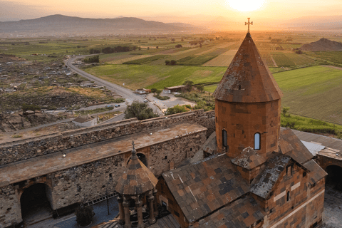Visite de groupe : Khor Virap, Noravank, Jermuk avec dégustation de vins