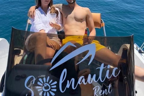 ماربيا: تأجير قوارب بدون ترخيص لمشاهدة الدلافينإيجار لمدة 30 دقيقة