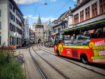Basel: Sightseeing-Bustour mit Audioguide