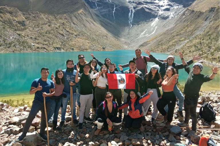 Laguna Humantay Guided Day Trip with Breakfast and Lunch Humantay Lake Group Tour for 5 People