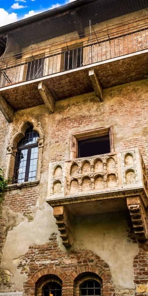Story of Romeo and Juliet – Walking Tour in Verona | GetYourGuide