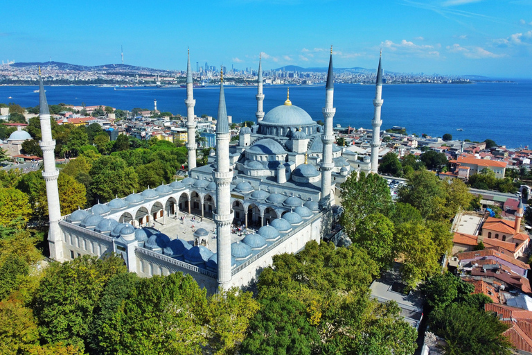 巴尔干大圣诞之旅：12 天（从土耳其伊斯坦布尔出发）巴尔干大圣诞之旅：12天（从土耳其伊斯坦布尔出发）