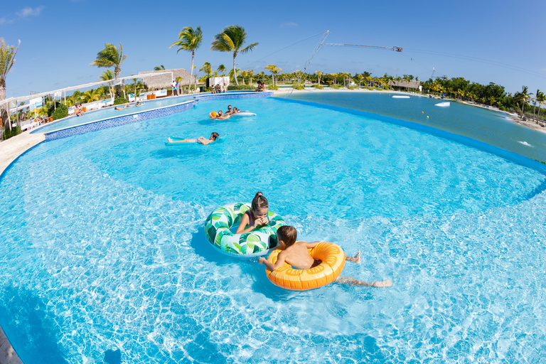 Punta Cana: Caribbean Lake Park Aqua Adrenaline Package