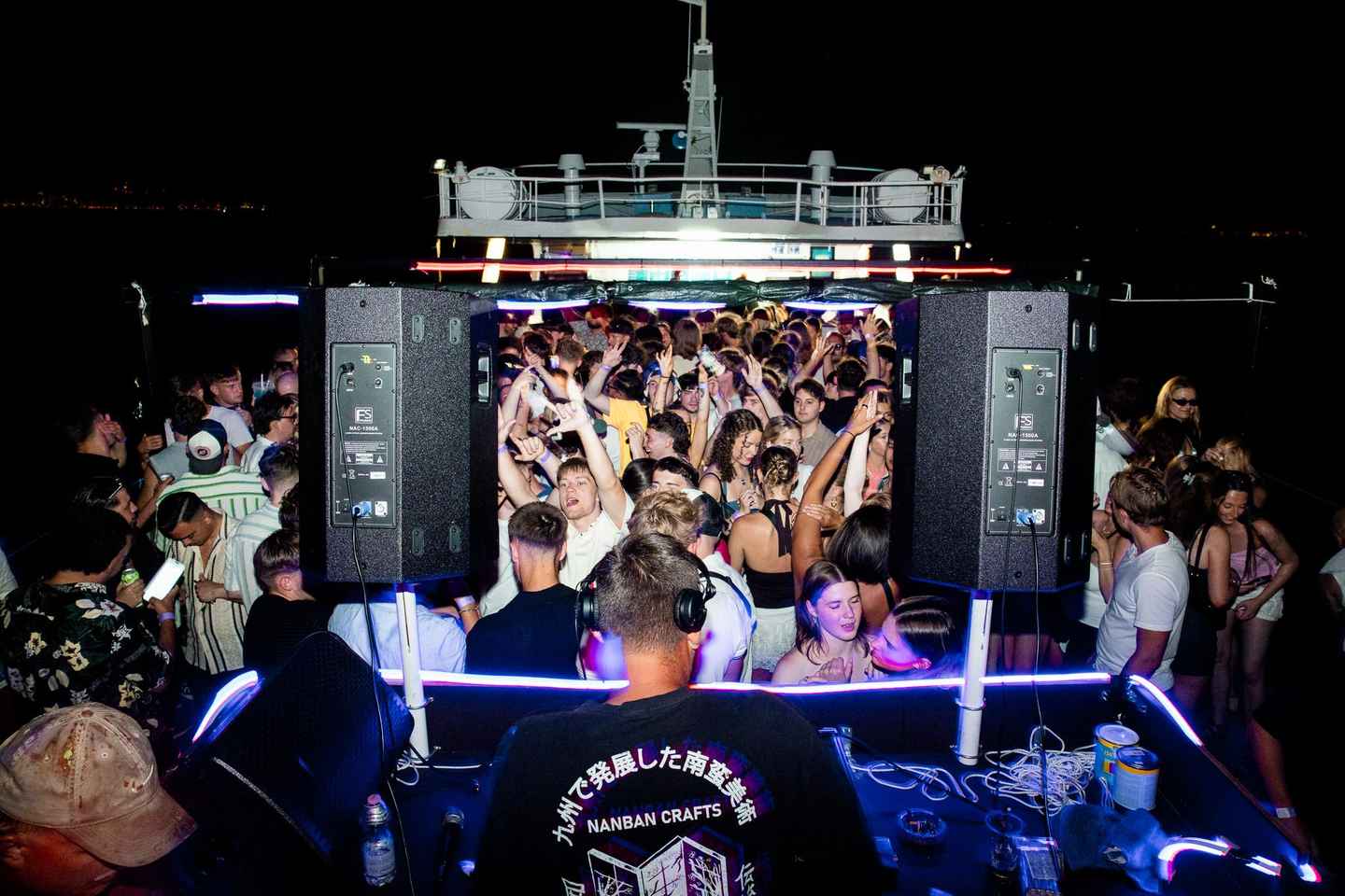 斯普利特:船趴狂欢+夜店通行+畅饮狂欢