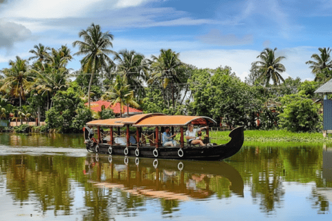 Kochi: Kumarakom Day Trip with Shikara Cruise & more