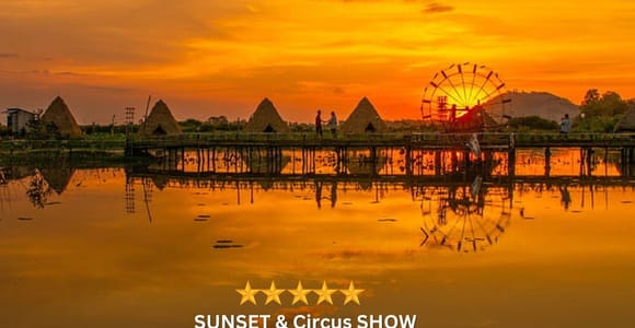 Siem Reap: Sunset, Dinner, and Circus Show with Pickup