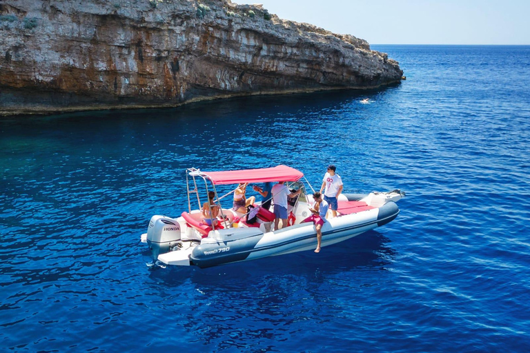 Blue lagoon with a speed boat water and towels included Blue lagoon with a speed boat, water & wine