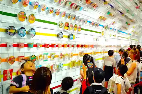 Osaka : Visite privée de 90 minutes du musée des nouilles en coupe
