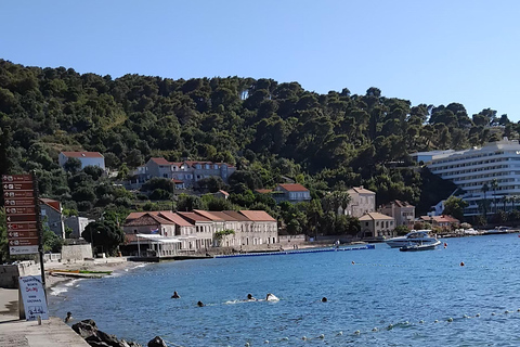 دوبروفنيك - جولة خاصة لمدة نصف يوم بالقارب الشراعي إلى جزر إلافيتي