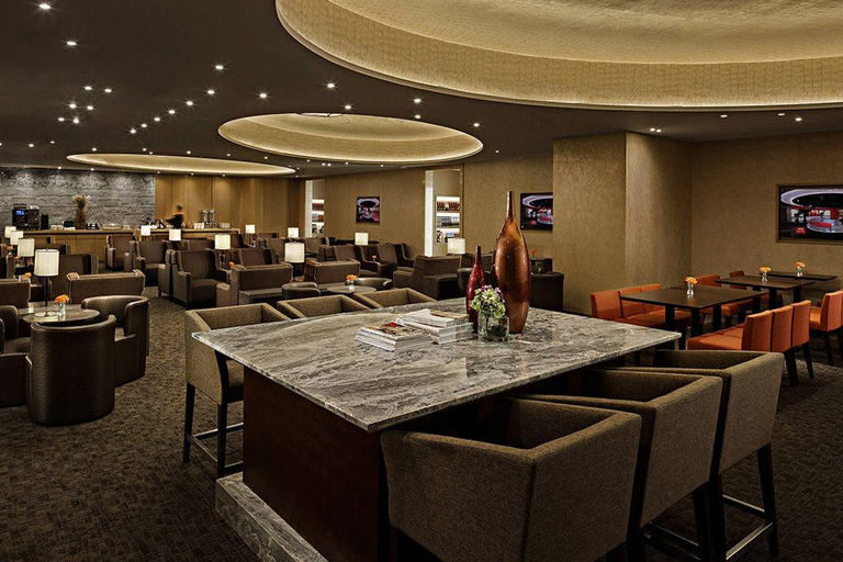 MFM 澳门国际机场：尊享贵宾休息室入场出发时间：3 小时