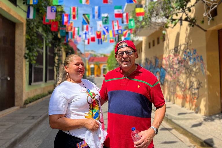 Tour a piedi al tramonto di Cartagena: Storia, mura e Getsemaní