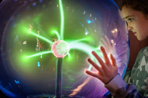 Edinburgh: Camera Obscura and World of Illusions Ticket Camera Obscura and World of Illusions Ticket