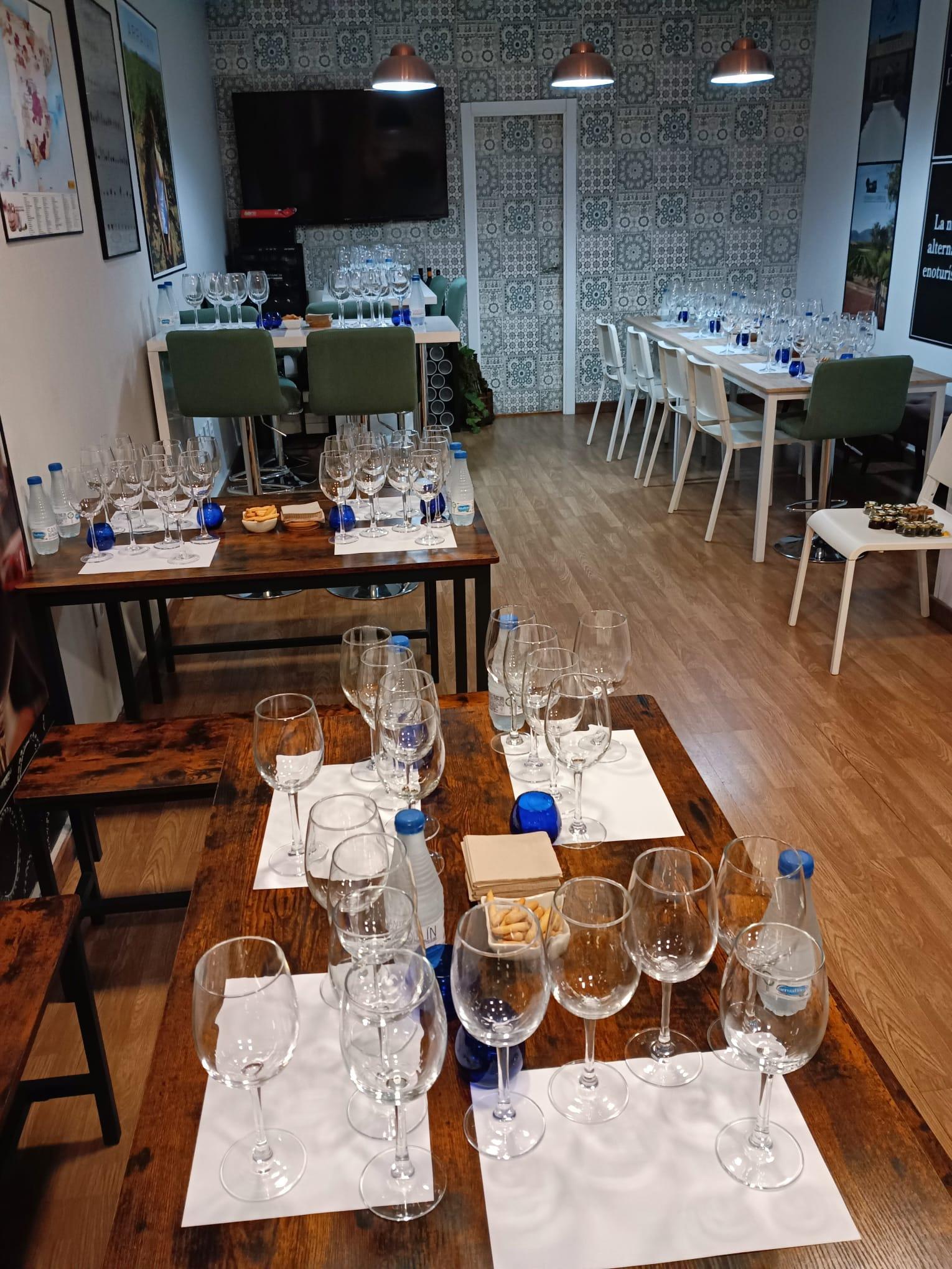 Toledo: Weinprobe, natives Olivenöl extra und Tapas