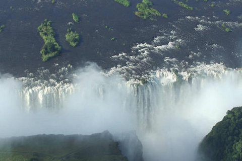 Aventura de lujo de un día en las cataratas Victoria con vuelo en helicóptero