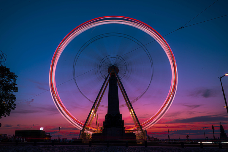 Brussels: Sunset Bus Tour and "The View" Ferris Wheel