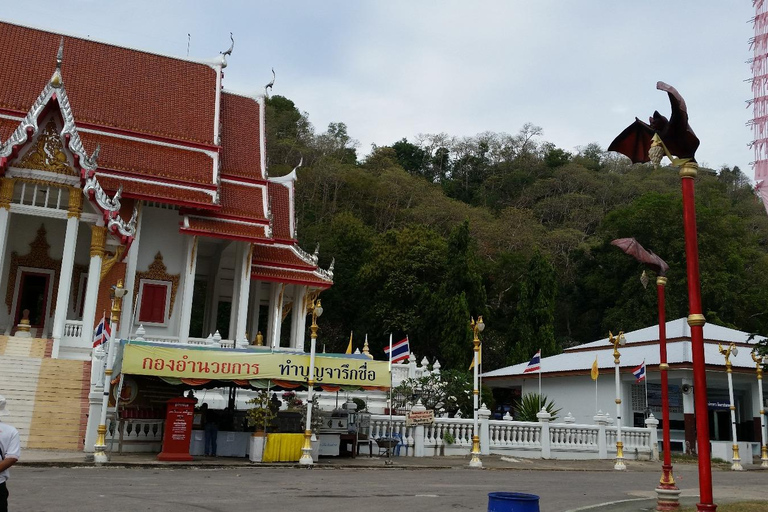 From Bangkok: Mangrove Forest and Bat Cave Private Day Tour