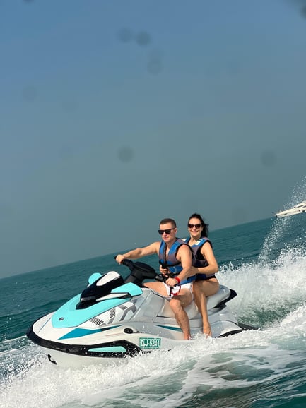 Dubái: paseo en moto de agua hasta Burj Al Arab y Atlantis con fotos y vídeos