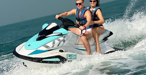 Dubai: Jetski to Burj Al Arab &Atlantis with photos & videos