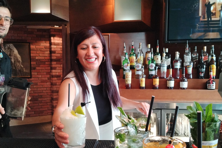 Cocktail Masterclass at Hard Rock Cafe Mallorca