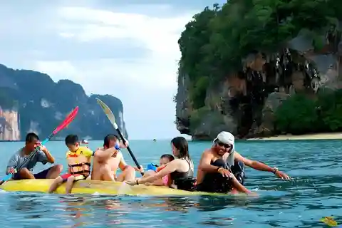 Phuket: Phang Nga,Hong & James Bond Islands by Big Boat