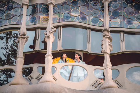 Barcelona: Casa Batlló Night Visit with Welcome Drink