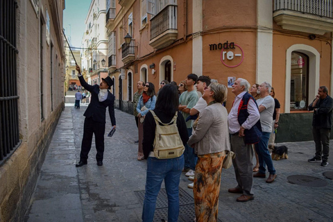 Cadiz Sightseeing Tour: Travel Back in Time through Historical Images
