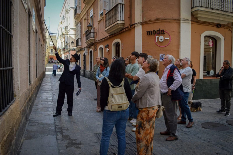Cadiz Sightseeing Tour: Travel Back in Time through Historical Images