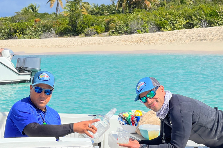 From Fajardo: Snorkeling and Beach Day in Culebra