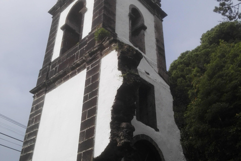 Isola di São Jorge: Tour di un giorno con veicolo e tour in barca