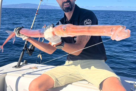 Santa Cruz de Tenerife: Private Family Fishing Tour
